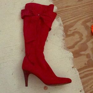 Red velvet High Boot